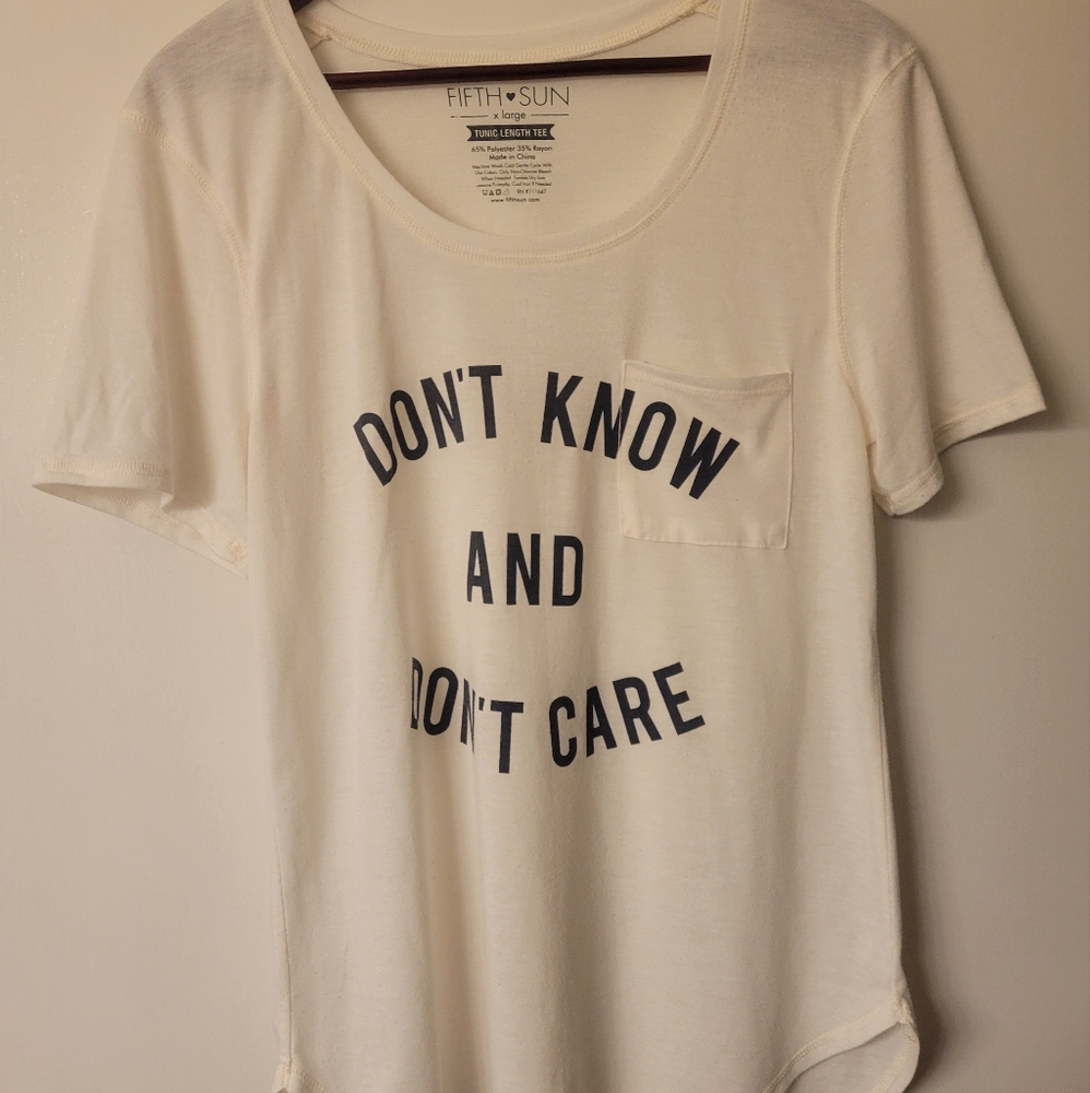 Brand:Fifth Sun ; Size:XL ; Color:Offwhite .